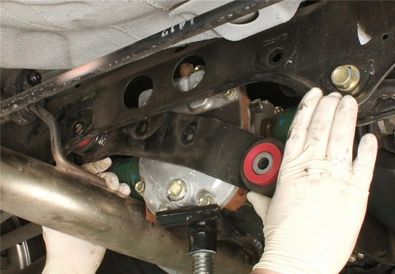 Subaru WRX Diff Subframe Lockdown - Rear - Perrin Performance - Subframe Lockdown Sys - `02-`07